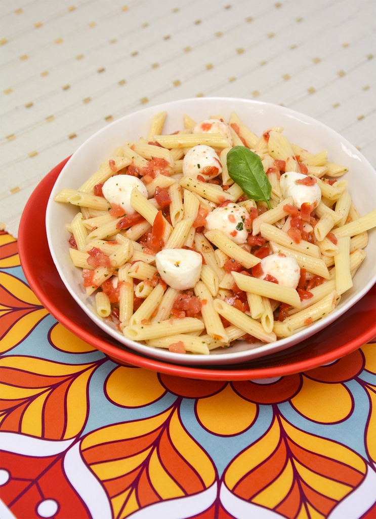 Salades - Mini penne tomates mozzarella - 1.2 KG
